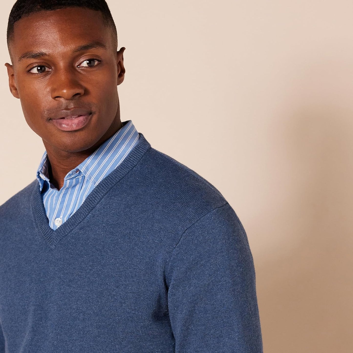 Men's Classic V-Neck Sweater 